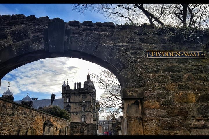 Edinburgh and Underground Spanish Ghost Tour