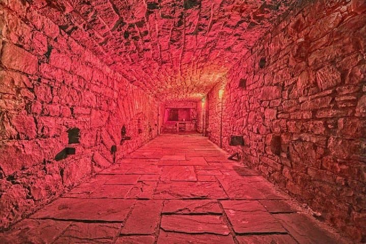 Edinburgh and Underground Spanish Ghost Tour