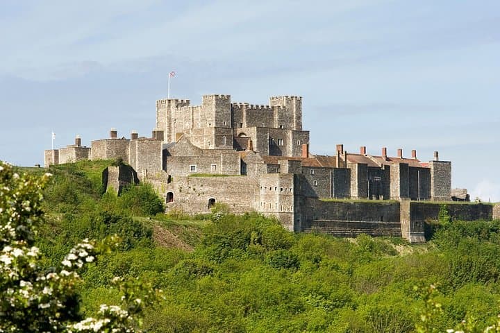 Credit English Heritage: Dover Cast