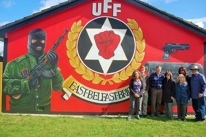 Loyalist mural