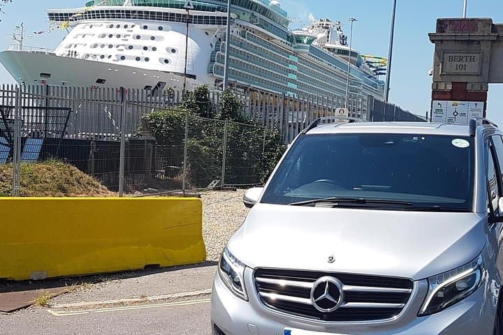 Luxury Driven Transport