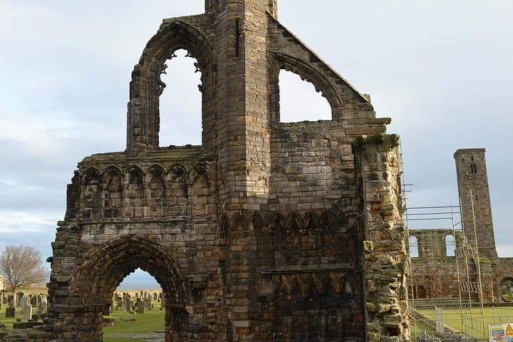 Tour of St Andrews and Historic Fife
