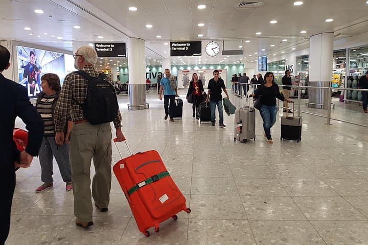 Welcome to London, arrival at Heathrow airport, terminal 3.