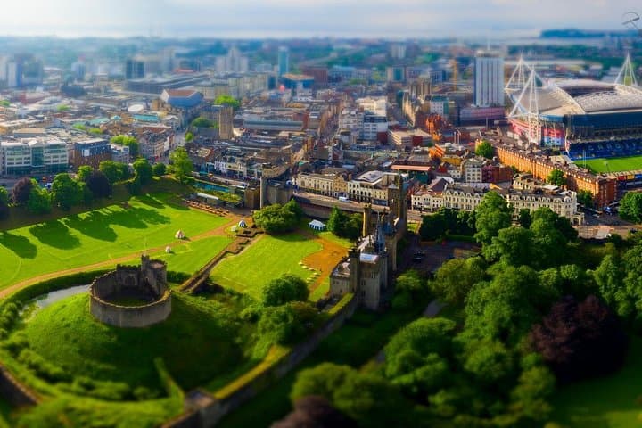 Reach Cardiff city stress-free