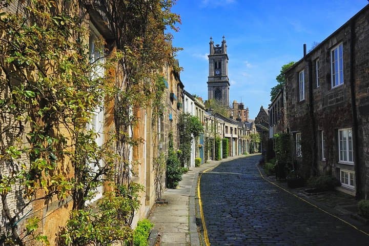 Circus Lane in Stockbridge