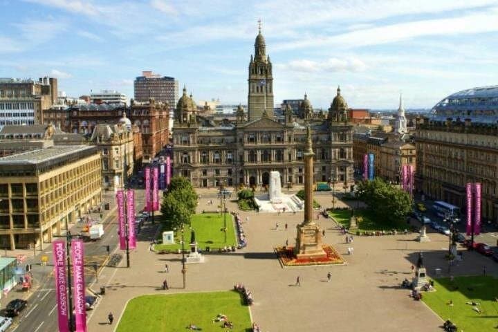 Glasgow Luxury Private Sightseeing Excursion with Chauffeur