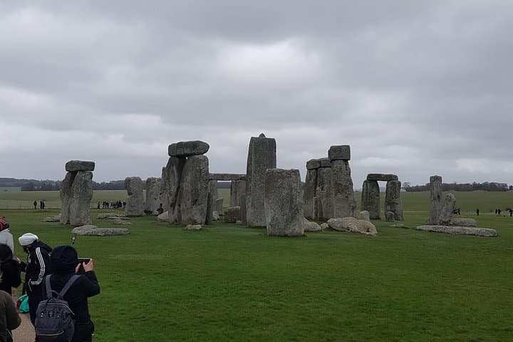Visiting Stonehenge during the winter