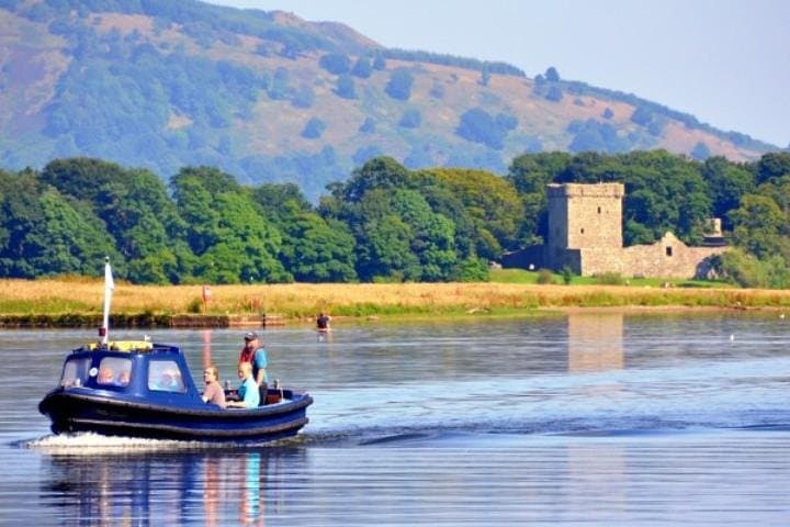Mary Queen of Scots Private Sightseeing Excursion with Luxury Chauffeur