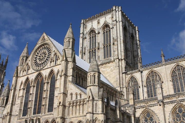 5-Day York, Lake District & Hadrian's Wall Tour from Edinburgh