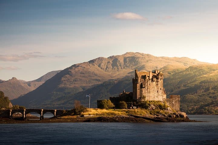6-Day Outer Hebrides and Isle of Skye Small-Group Tour from Edinburgh