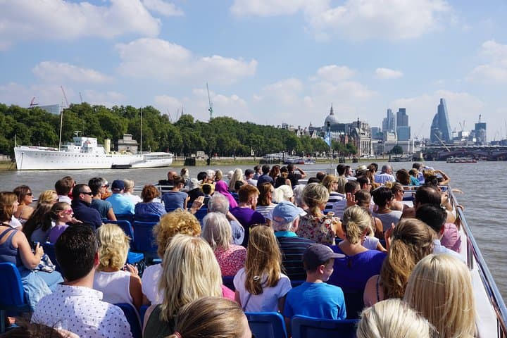 Tower Bridge River Sightseeing Cruise from Westminster
