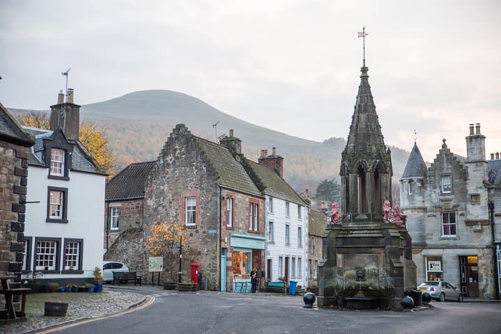 St Andrews is a charming town for shopping and afternoon tea.