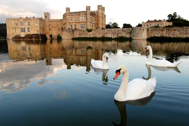 Leeds Castle described as the "loveliest castle in the world"