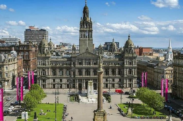 Glasgow Airport to City Executive Business Class in Mercedes Mninvan