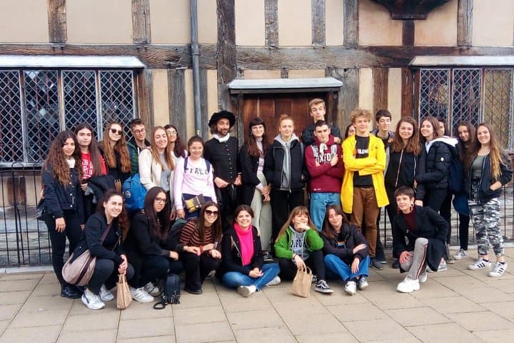 PRIVATE Guided tour of Shakespeare's Stratford Upon Avon