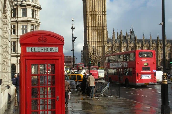 Private 8-hour Tour of London: Private driver and licensed guide