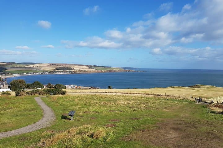 Stonehaven bay from War Memorial