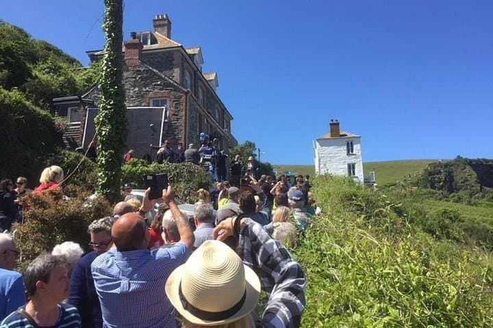 Filming of TV Doc Martin's surgery