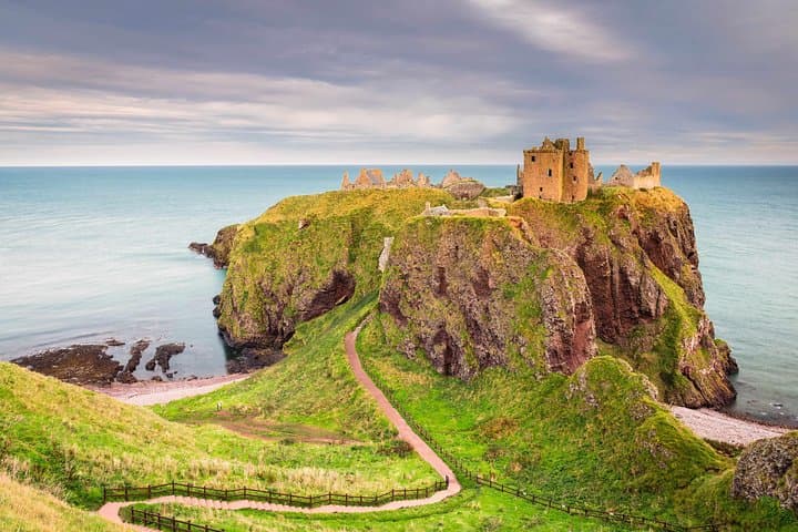 St Andrews & Cliffs and Dunnottar Castle in Spanish.