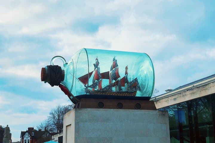 Haunted Greenwich Walking Tour: Ghosts & Dark history