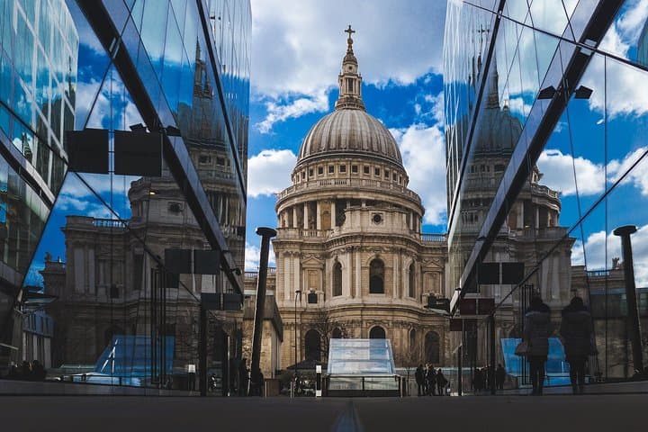 Pocahontas in London : Hidden history walking tour