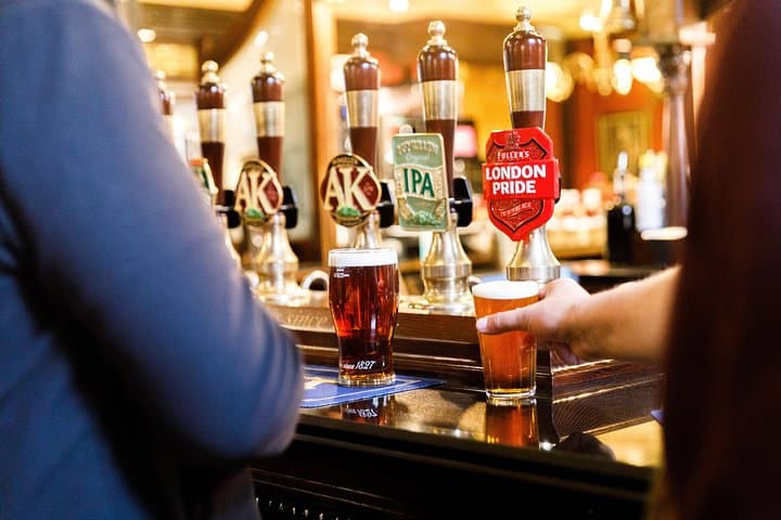 London Small Group Tour of Historical Pubs