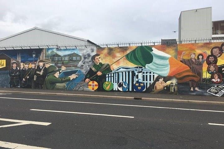 Republican wall murals, Falls Road