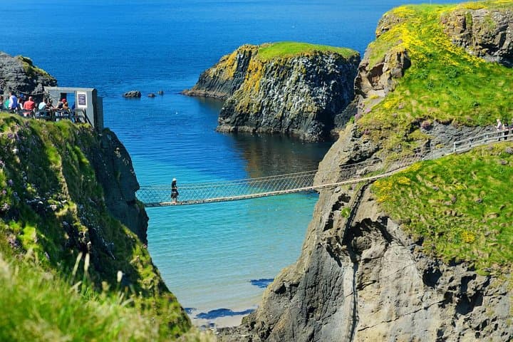 Giant's Causeway Custom Tailored Award Winning Private Tour.