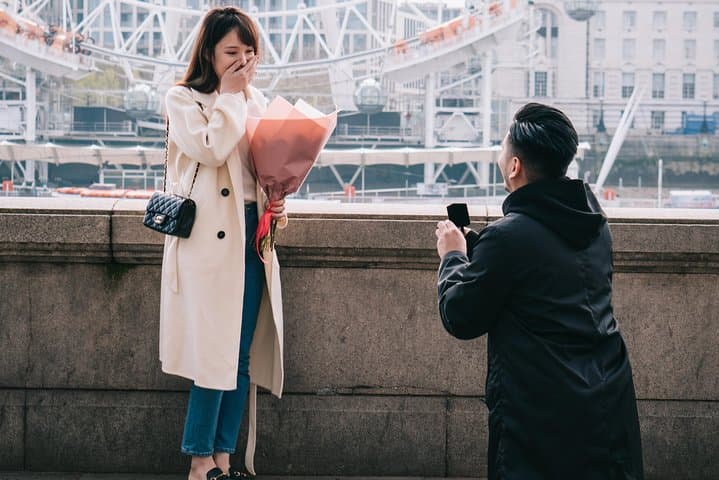 Propose Photoshoot in London 
Insta: photowalk_in_london 
Web: skylensstudio . com