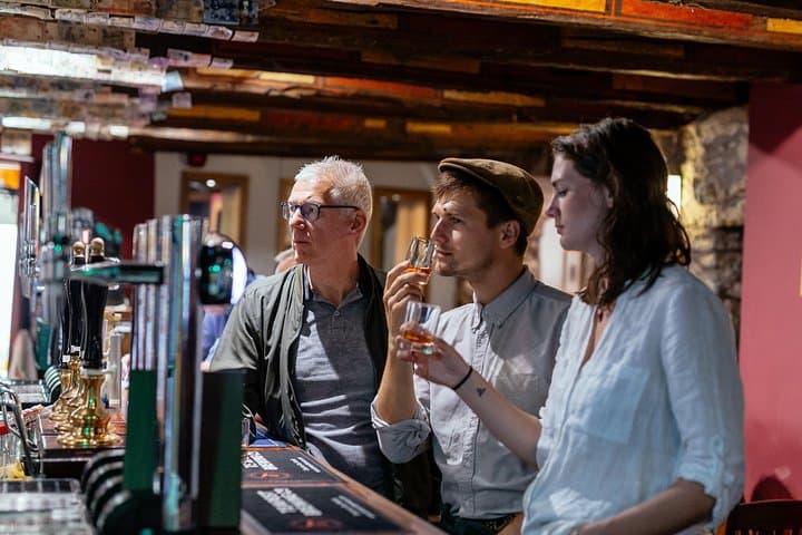 Private Tastings tour with a Local