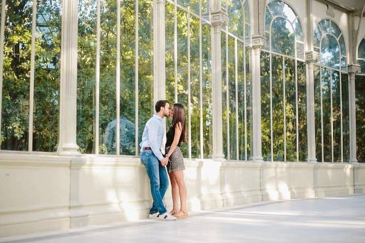 Private Photo Session with a Local Photographer in Oxford