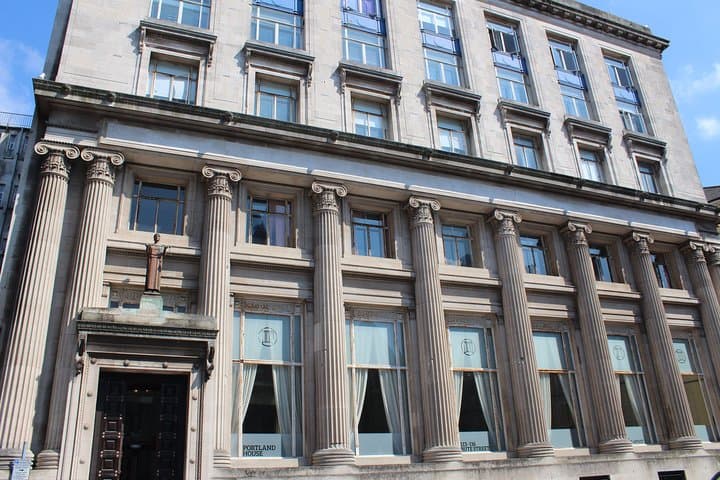 Private Tour: Doctor Who TV Locations and Tour of Cardiff