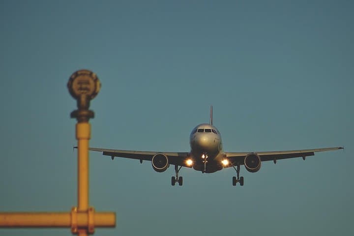Private Edinburgh Departure Transfer - Hotel / Accommodation to Airport