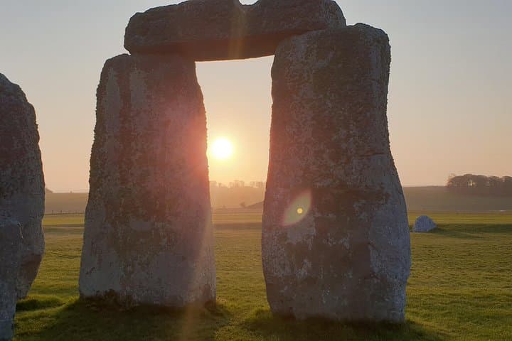 Private driver guided tour Stonehenge