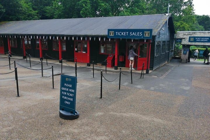 Tickets and Prepaid Ticket Entrance