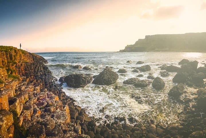Shore Tour from Belfast: Giant's Causeway and Belfast Day Trip