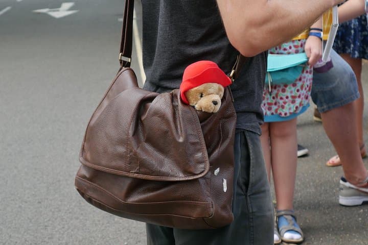 Private Tour: Paddington Bear Taxi Tour of Filming Locations