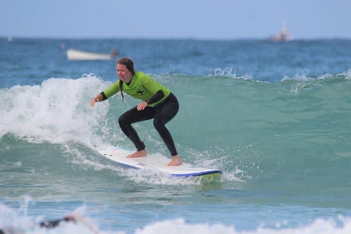 Full-Day (2 x 2 hr lessons) Surf Experience Newquay: All levels
