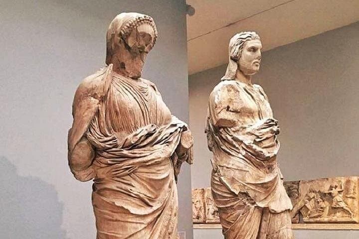Mamma Mia! Exclusive London British Museum Tour with Top Rated Guide