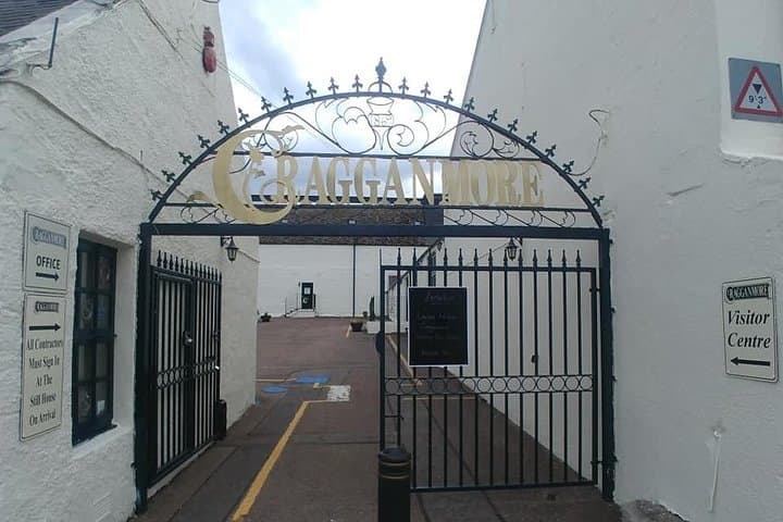 Meet Johnnie Walker - Private Whisky Tour - From Edinburgh