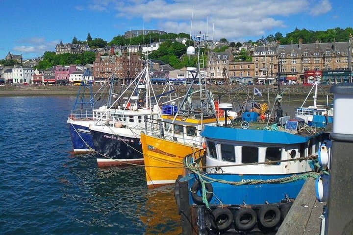 Glasgow to Oban Luxury Private Transfer with Scottish Driver