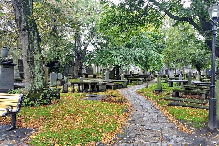 St Nicholas’ Graveyard