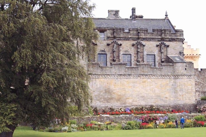 Stirling, distillery, St Andrews 1 Day in Spanish from Edinburgh