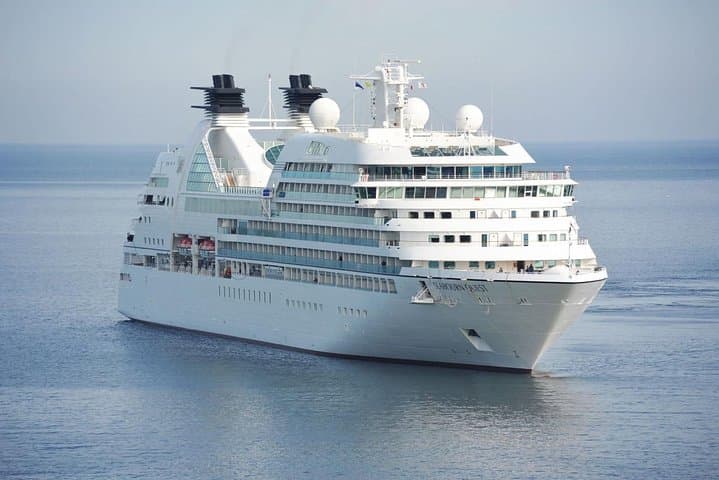 Private Transfers between London & Southampton Cruise Port