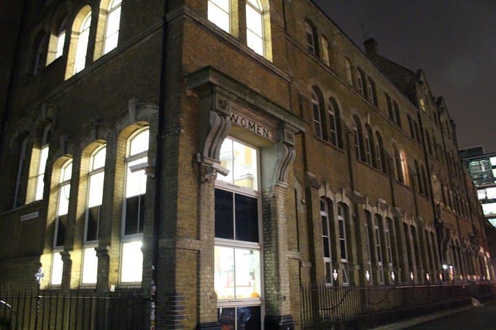 2-Hour Jack the Ripper Small Group Walking Tour in London