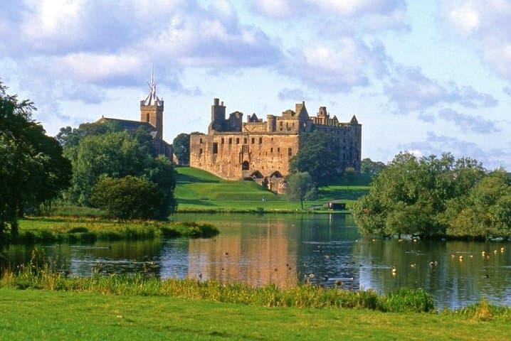 Mary Queen of Scots Luxury PrivateSightseeing Day Tour