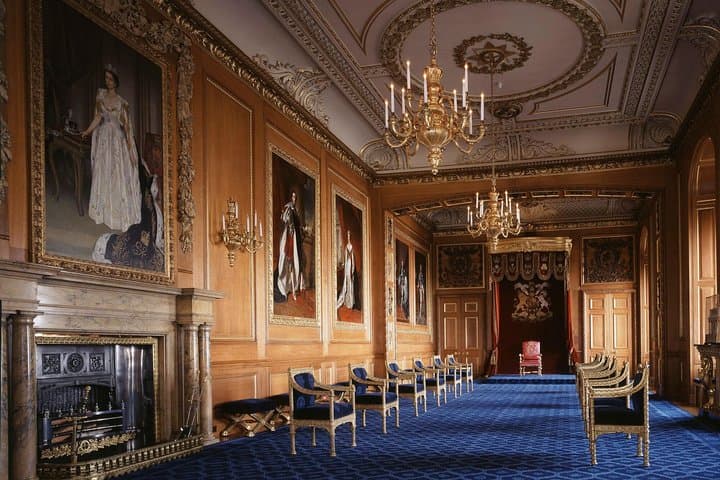 Windsor Castle Private Guided Tour with Entry Tickets Included