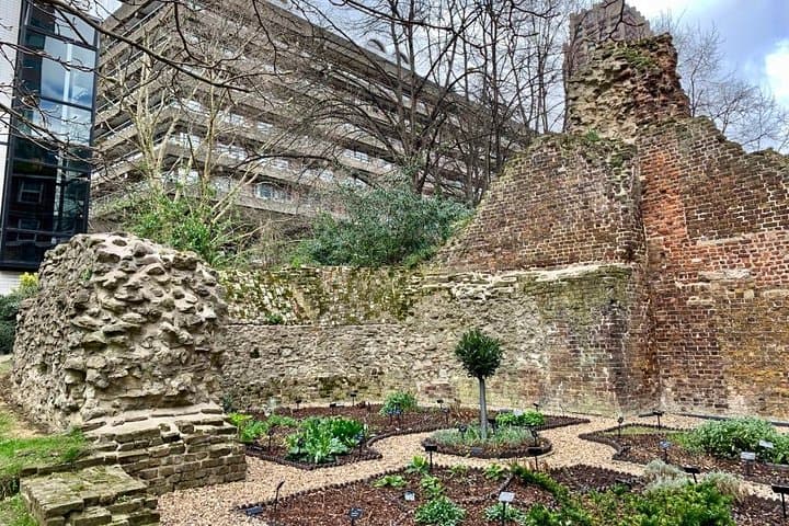 Londinium's Footprint: Explore London's Roman wall on a self-guided audio tour