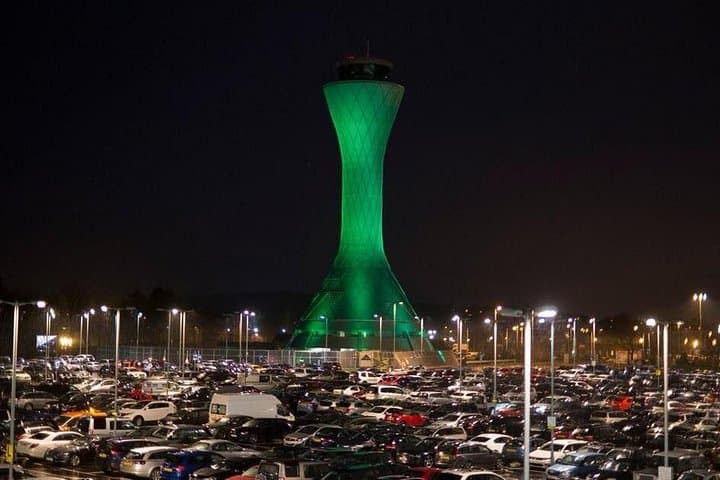 Edinburgh Airport to Edinburgh City one way Private Transfer
