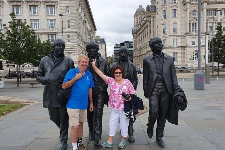 Private 3 hour Beatles Classic Tour of Liverpool by Taxi